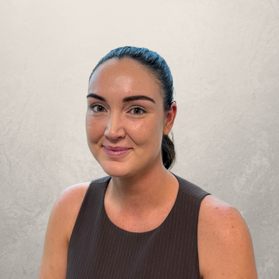 Kacey Craggs Head Shot